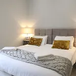 Hanover House Апарт-отель 4*