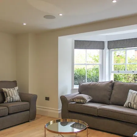 Hanover House 公寓式酒店