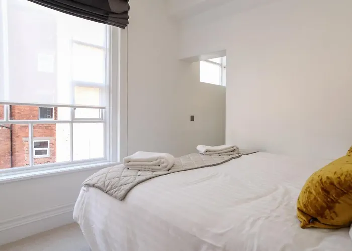 Aparthotel Hanover House 4*