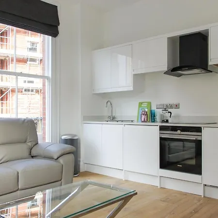 Апарт-отель Hanover House 4*