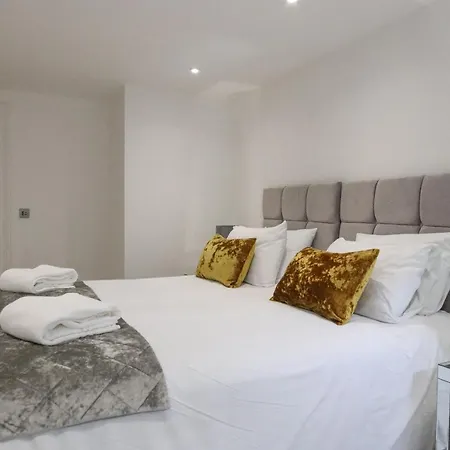 Апарт-готель Hanover House 4*