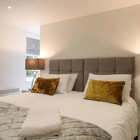 Hanover House Апарт-отель