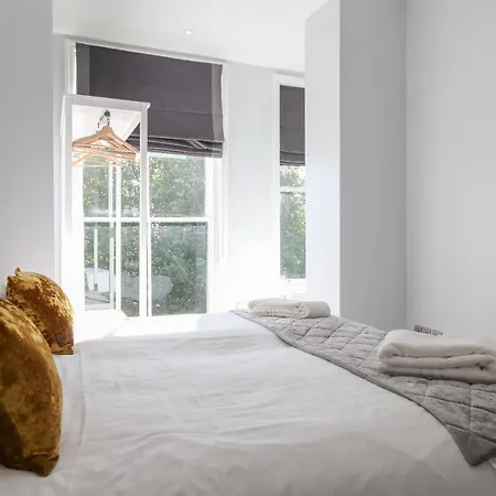 Апарт-готель Hanover House 4*