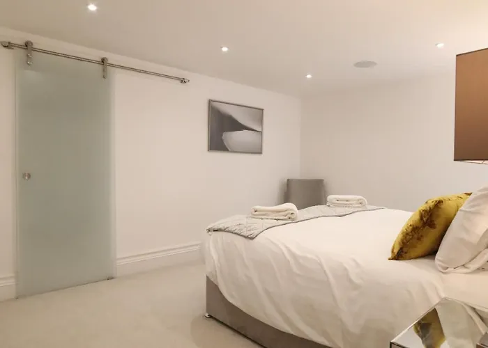 Hanover House 4* Leeds (West Yorkshire)